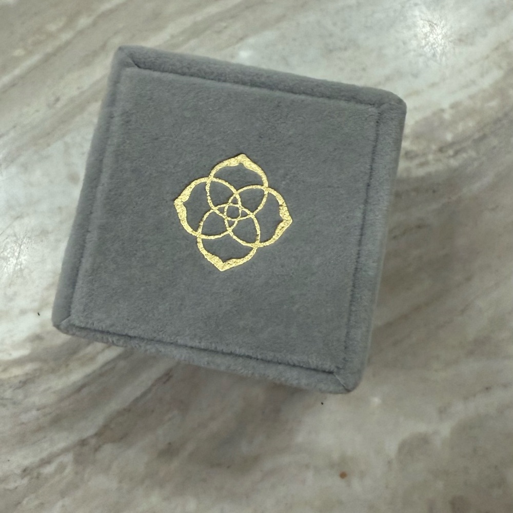 Elegant Gold and Gray Jewelry Box